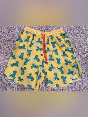 MOSMANN Australia Yellow Swim Trunks with Green Water Gun Print. Mens Sz Med EUC